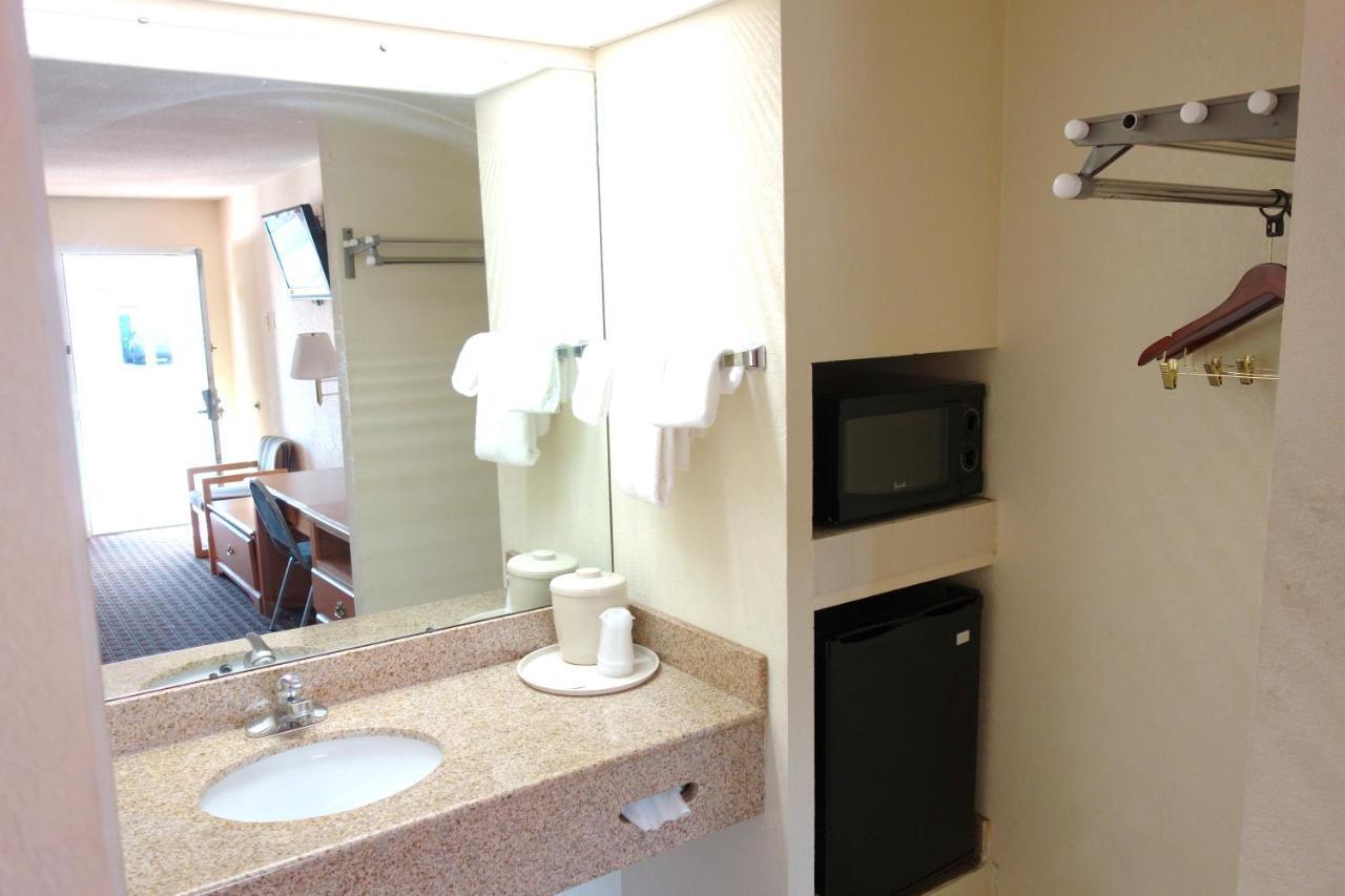 Vip Inn And Suites Гантсвілл Екстер'єр фото